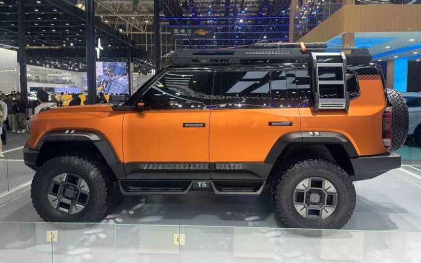 捷途要出大型硬派SUV！外形不输坦克、方程豹，配三把锁，能火？