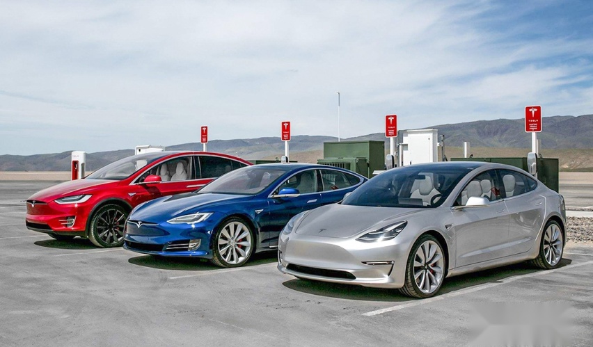 又双叒叕降价！特斯拉Model 3降到23万起！车主们欲哭无