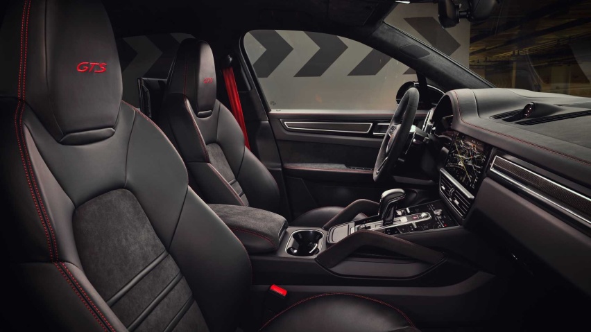 搭载4.0T V8和运动套件 全新保时捷卡宴/Coupe G