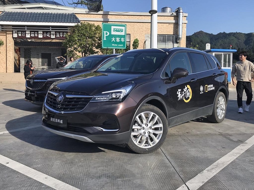 紧凑型SUV的价格买中型SUV，实拍2020款昂科威28T