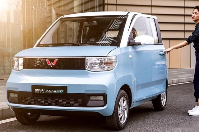 几万块钱能买到什么？五菱宏光MINI EV值吗