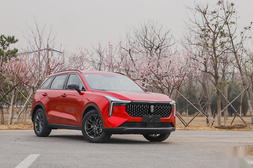 今年最“牛”气哄哄的SUV！10.49万起 帅气舒服很抢眼！