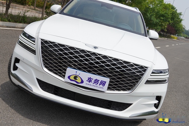 豪华旗舰 细腻时髦 试驾捷尼赛思GV80中大型SUV