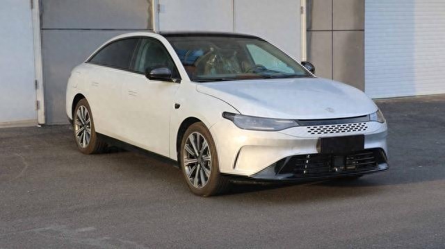 零跑C01增程版快来了，纯电续航超200公里，价格会不会有惊喜？
