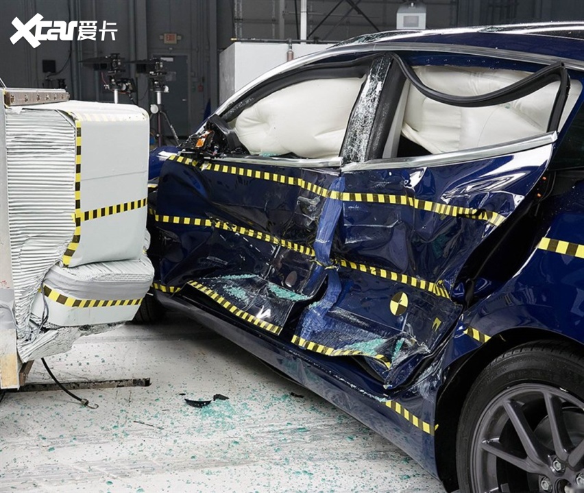 史上最严苛碰撞测试成绩出炉，Model 3的成绩太出人意料了