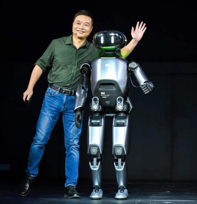 又见1024：“臭搞技术”的小鹏，终于否极泰来？