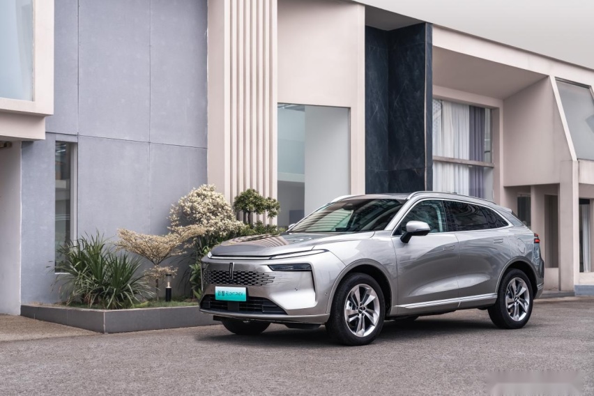 重新定义大五座旗舰电动SUV，新摩卡DHT-PHEV才是超值！
