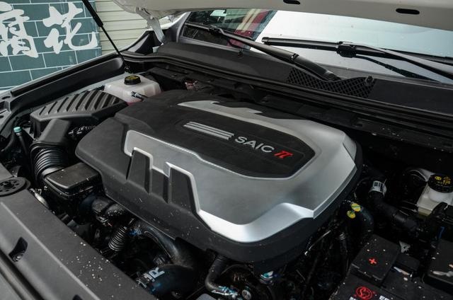 试驾上汽MAXUS D90 Pro，哈弗H9竟然给我让路