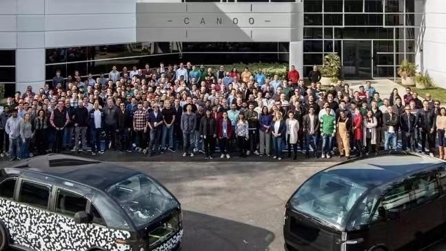 美国车企集体抵制苹果CarPlay，就像国内车企防着华为HI？