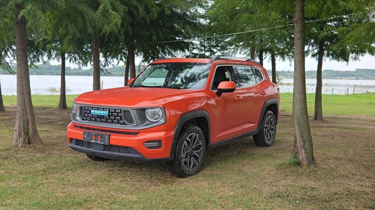一条充满灵性又具爆发力的狗 ---哈弗第二代大狗PHEV