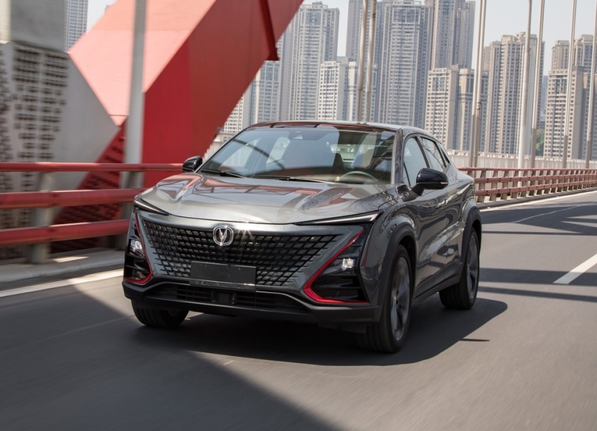 相同价位里如何选择精品SUV？15万元内我会推荐这两款