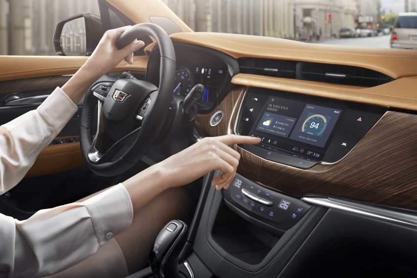 新凯迪拉克XT6上市，30万入手七座SUV，非GLB可比