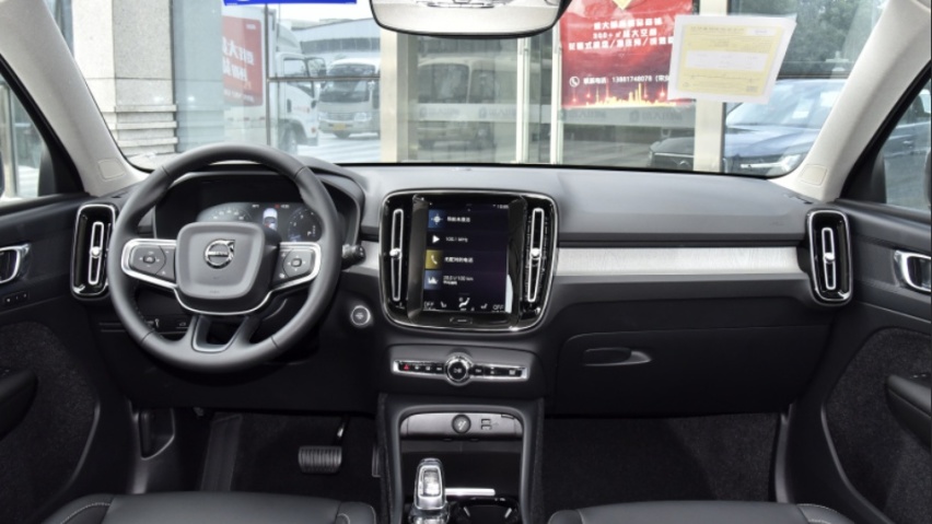 沃尔沃XC40用车：月均2230元，车主全是白富美？