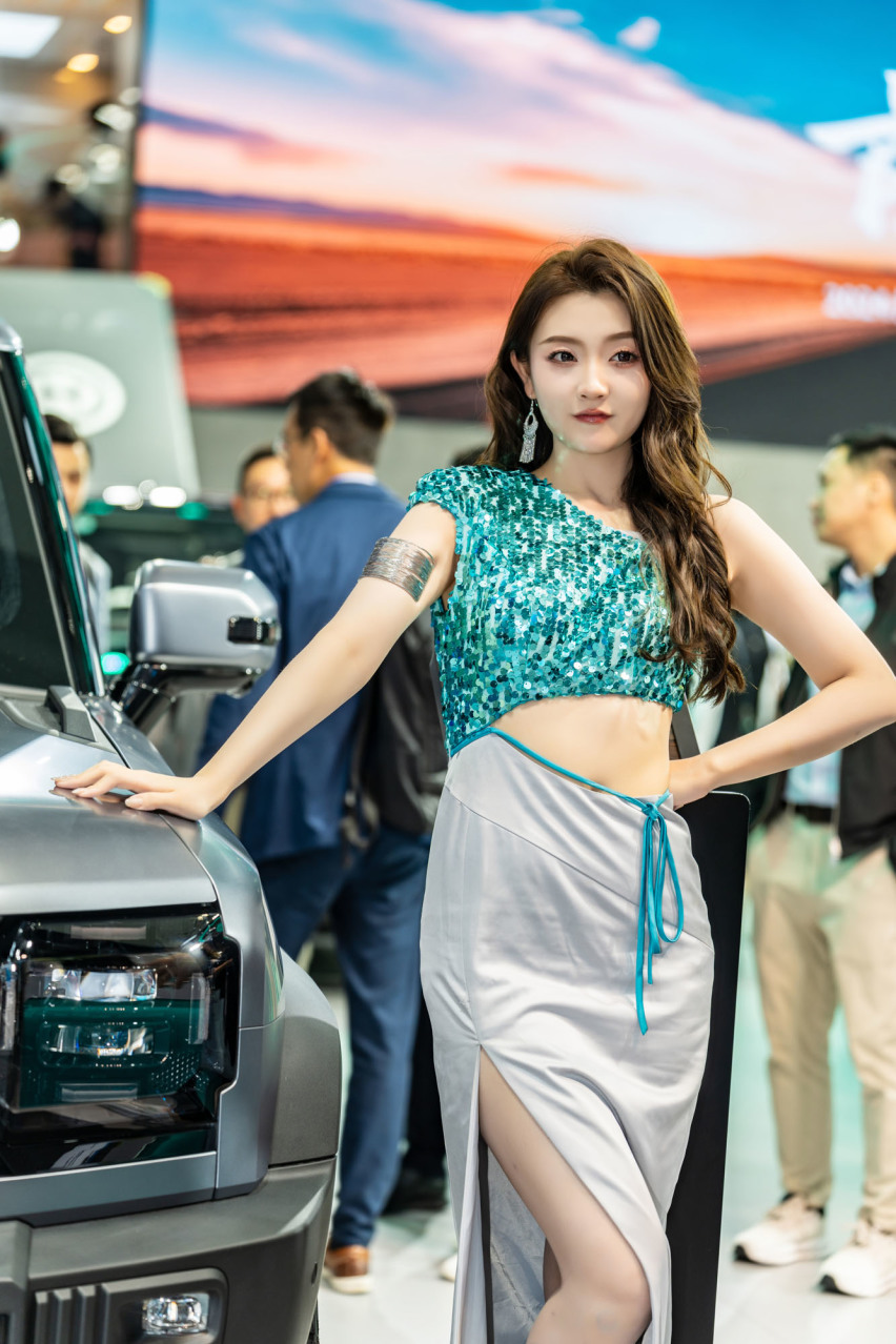 2024广州车展小姐姐大合集！是真男人就坚持到最后一张！