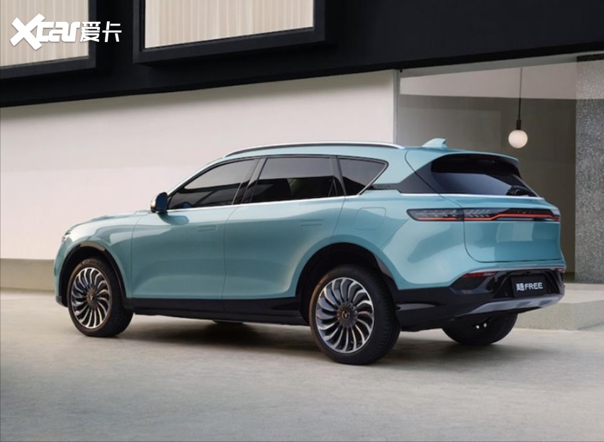 1080km续航或者45s破百理想one对比岚图free