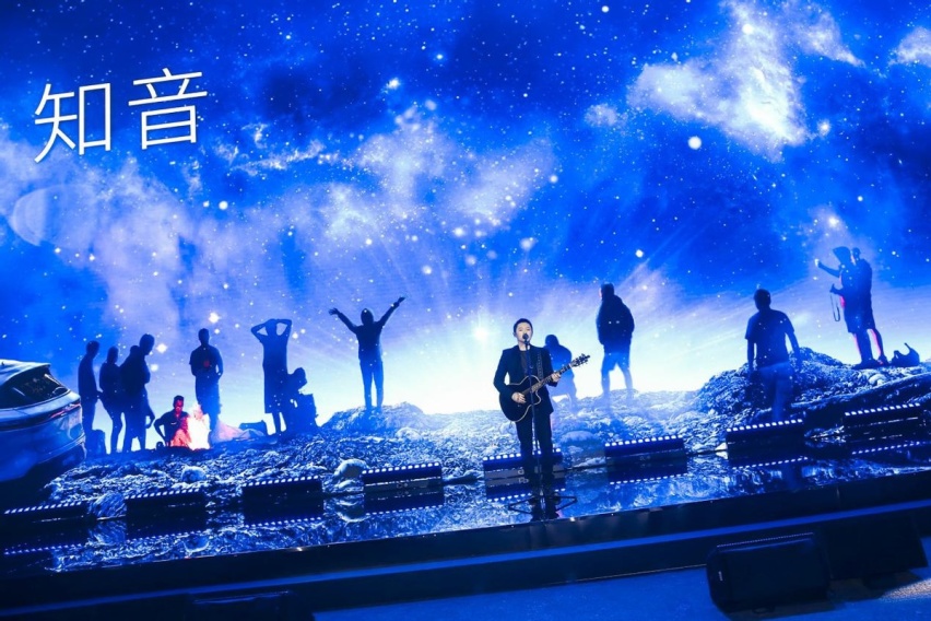 除了六位一体全场景充电矩阵，岚图用户之夜还释放哪些信息？