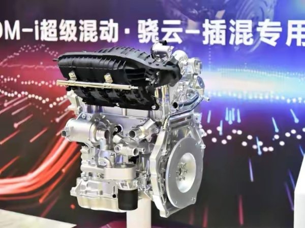 ​油耗全球最低，加速全球最快，比亚迪超级混动真这么牛？
