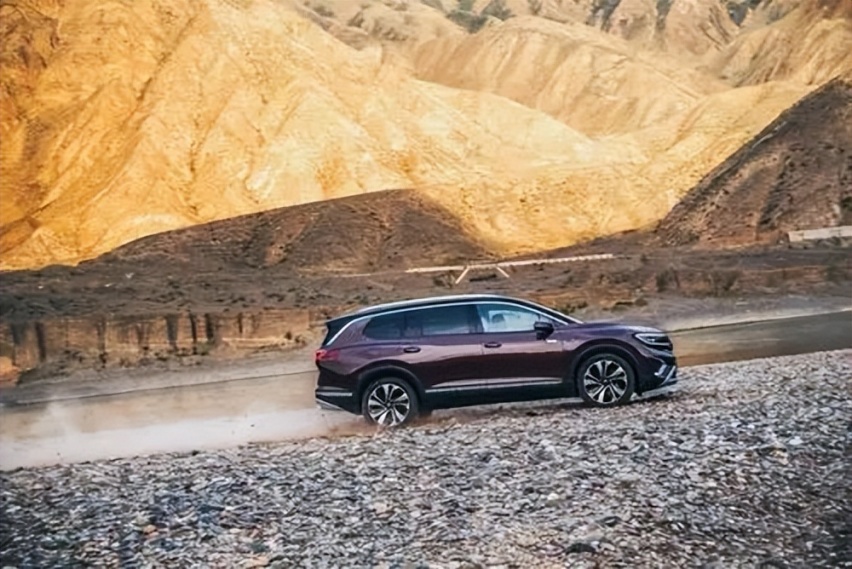 30-40万闭着眼入的SUV 5152mm车长 还有2.3T发动机
