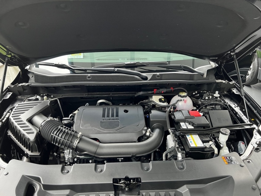 19.49万起合资中大型SUV，还是7座！ 探店2023款雪佛兰开拓者
