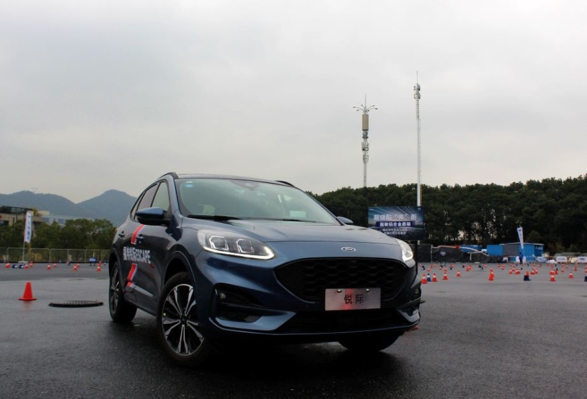 20万内买2.0T合资四驱SUV，福特锐际将开启新一轮洗牌？