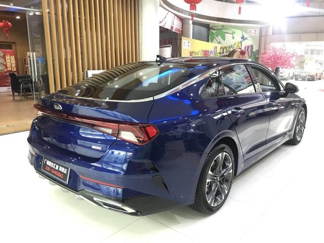 翻身之作？起亚全新一代K5探店，看完会忍不住下订