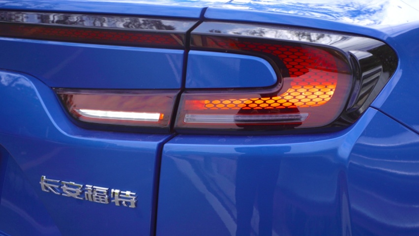 试驾官丨足够智能的福特EVOS，能给燃油车“续香火”吗？