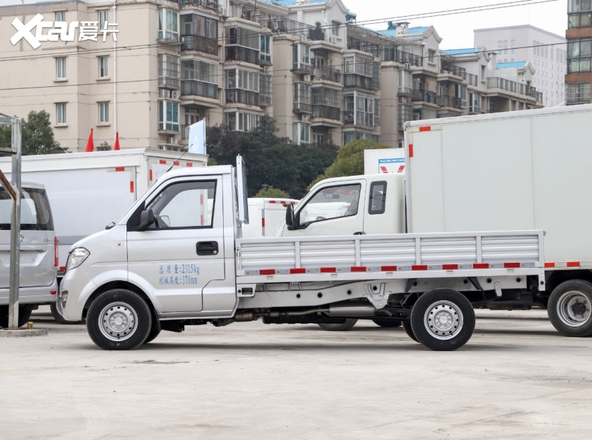 3.29万买台大车；货箱2900mm配1.6L发动机；东风小康C31