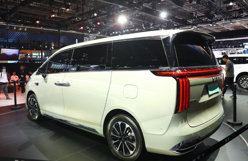魏牌高山、理想MPV、北汽考拉等，新一波的MPV新车有何亮点？