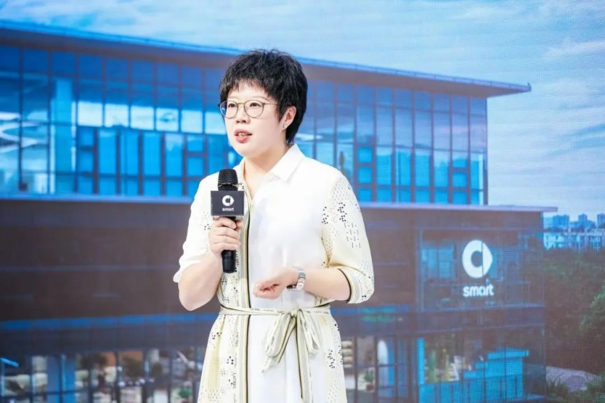 smart的全球旗舰店,开在了成都!