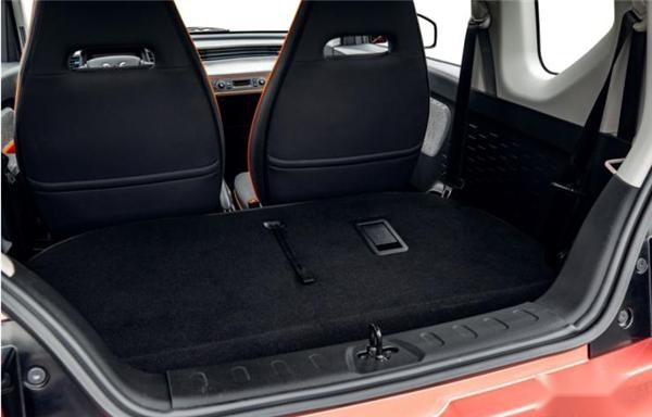 宏光MINI EV配置曝光，2.98万起售有哪些看点？