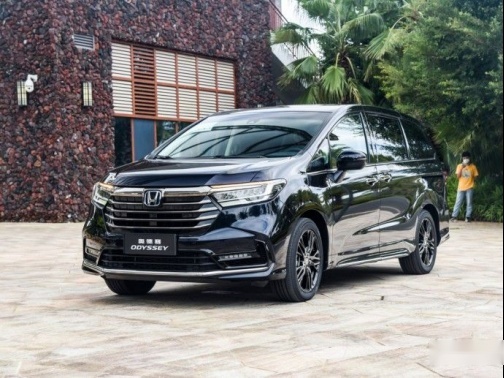 除了别克GL8，这几款空间大又实惠的MPV，清明节踏青正合适！