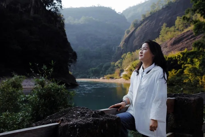 开电动宝马，品茶香茶韵，2023 BMW中国文化之旅再启程