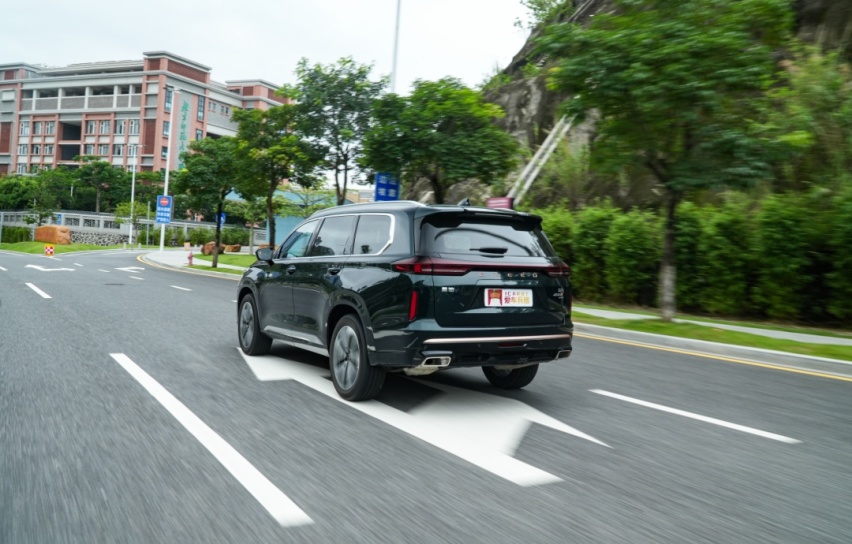 20万级挑战60万，星途全新一代揽月和沃尔沃XC90你怎么选？