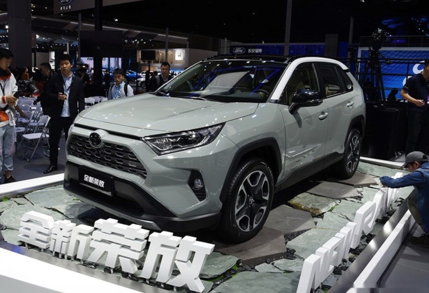 RAV4荣放与皓影 主流日系全新SUV该如何选？