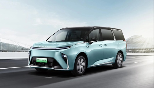 上汽大通MIFA 9起售27.99万，560km续航、L2、支持定制...