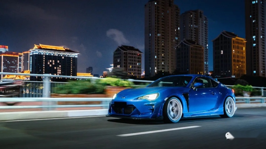 改装清单远超18cm的斯巴鲁BRZ，试遍OHLINS、ARAGOSTA