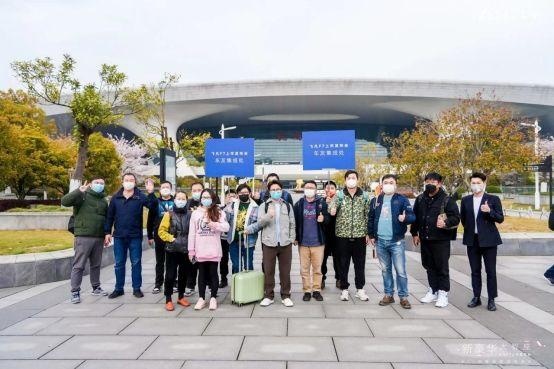 F7震撼上市！飞凡用户团一路奔赴，只为绽放！