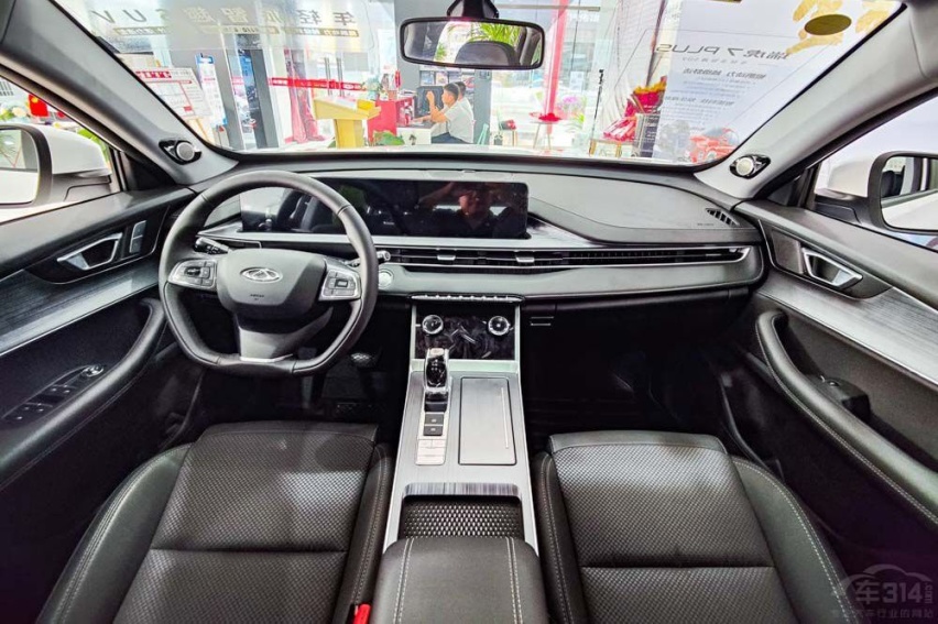 同为新车型 启辰大V和瑞虎7 PLUS怎么选