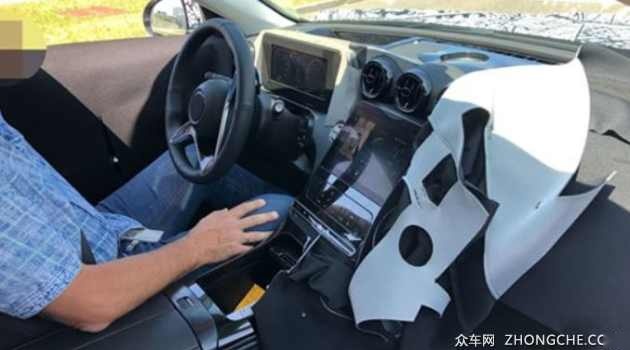 更赋有科技感 全新奔驰C级最新路试谍照曝光