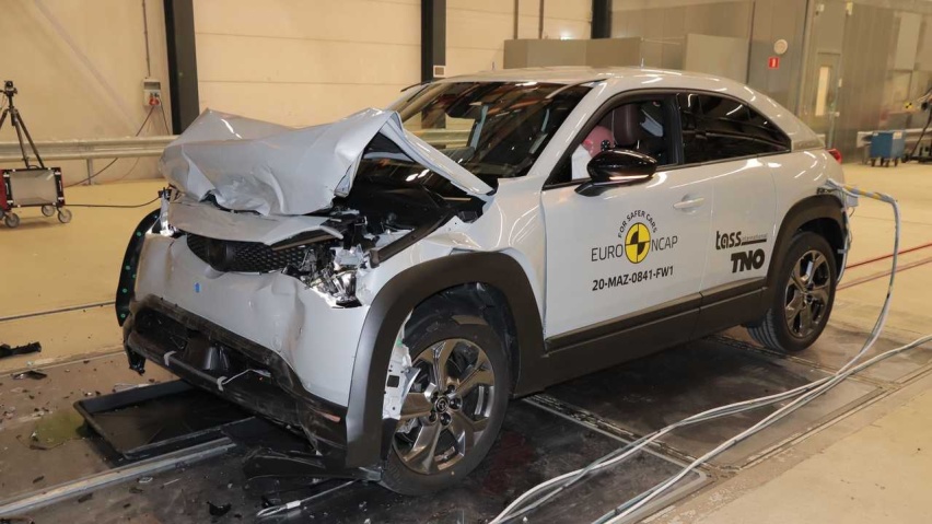 mazda-mx-30-after-full-width-rigid-barrier-test.-full-width-rigid-barrier-test-takes-place-at-50-kmh.jpg