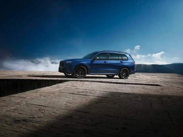 “新”驰神往，新BMW X7 磅礴上市