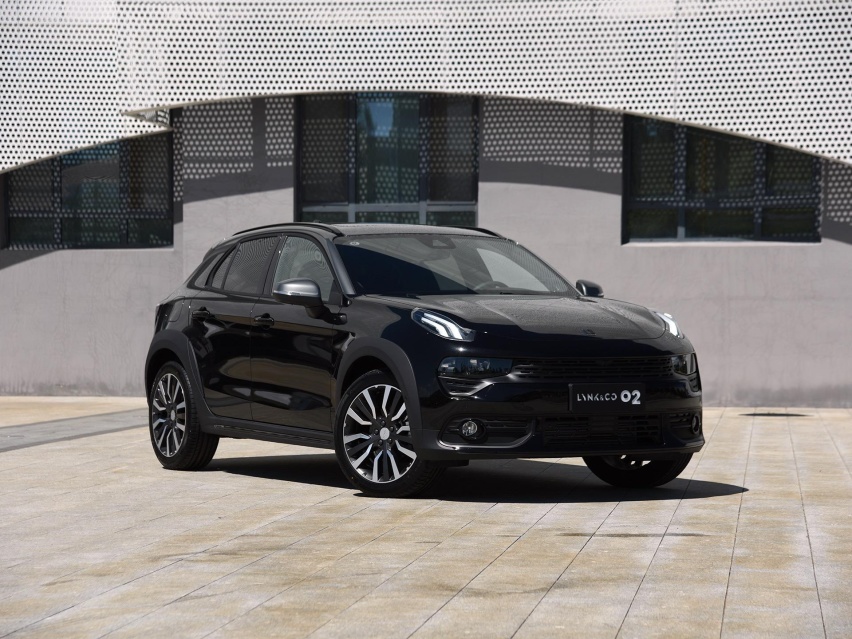 都是15万级个性SUV 马自达CX-30和领克02谁值得入手