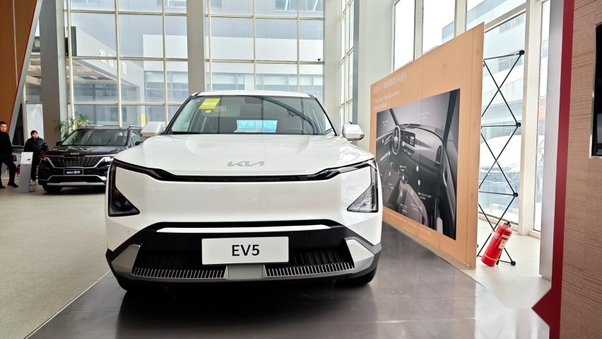 售价14.98万元起 探店实拍起亚EV5 诚意如何？