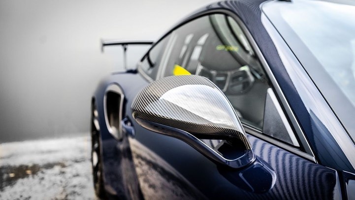 保时捷911 GT2 RS实车 很强的运动感