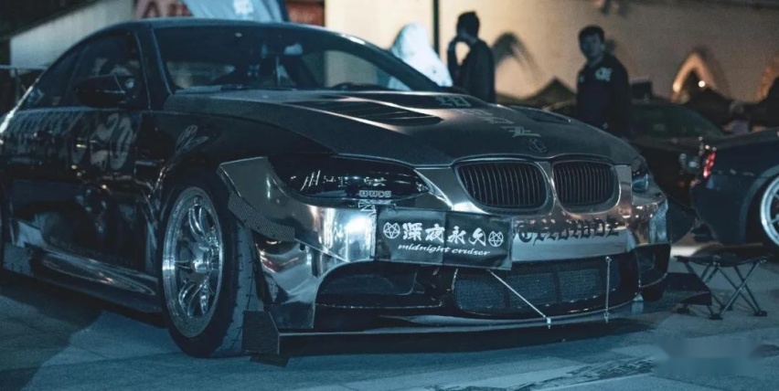 战斗格宝马M3 E92上路，感受下4.0升V8大排自吸的魅力