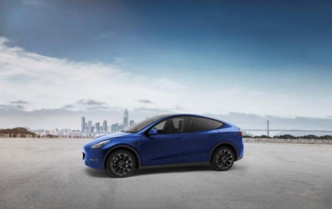特斯拉Model Y.jpg
