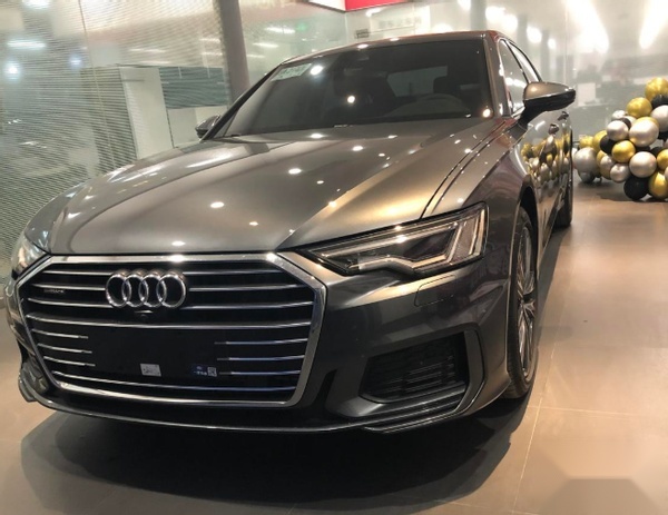 狠心花45万提奥迪A6L，行驶1个月后，车主表示：一分钱一分
