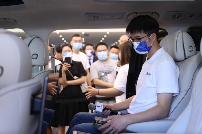 拒绝无效内卷与“差别对待”｜腾势D9静态体验