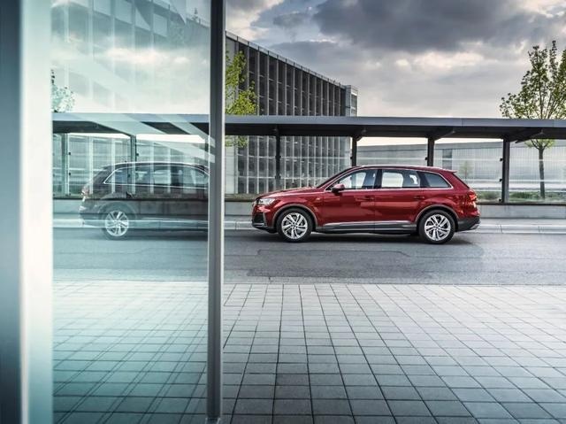 奥迪Q7换新上市，这才是你心中的旗舰豪华SUV