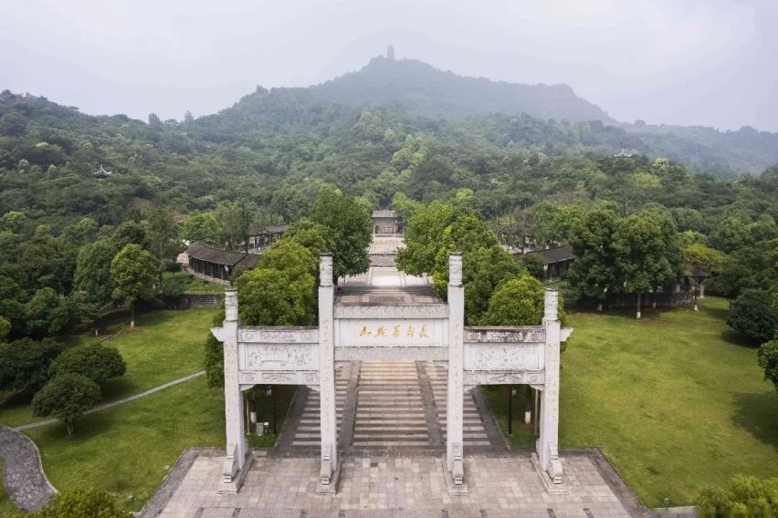 硬核突破！一汽-大众揽巡带你探山揽岳